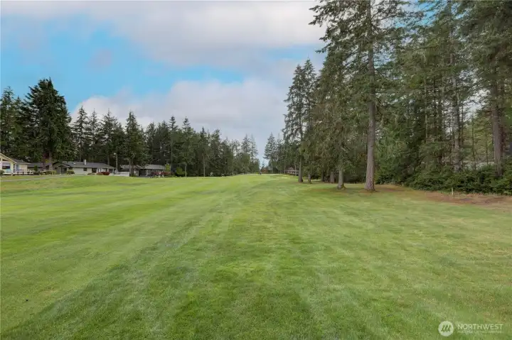 Toward the 11th green.
