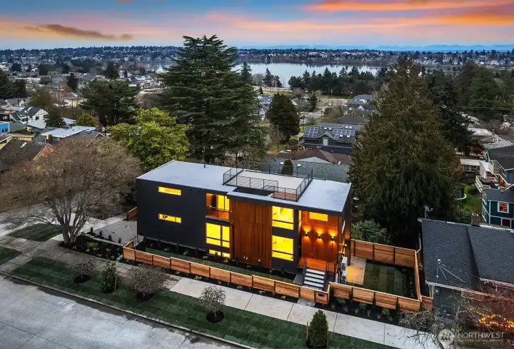 The views of Greenlake and The Cascades need to be seen in person to be fully appreciated.