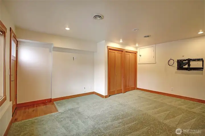 Lower Guest Bedroom OR Bonus-Room~