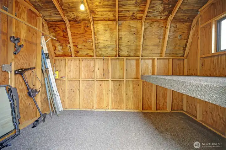 Inside Boat/Fishing House~