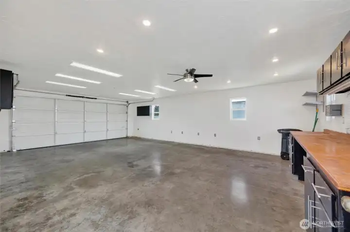 shop with built in cabinets shop with built in cabinets