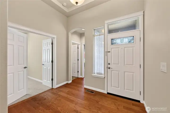 View of entry, looking towards 2 Bedrooms & Full Guest Bathroom