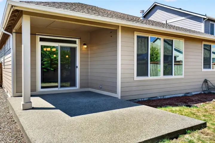 Covered back patio, enjoy the outdoors, rain or shine