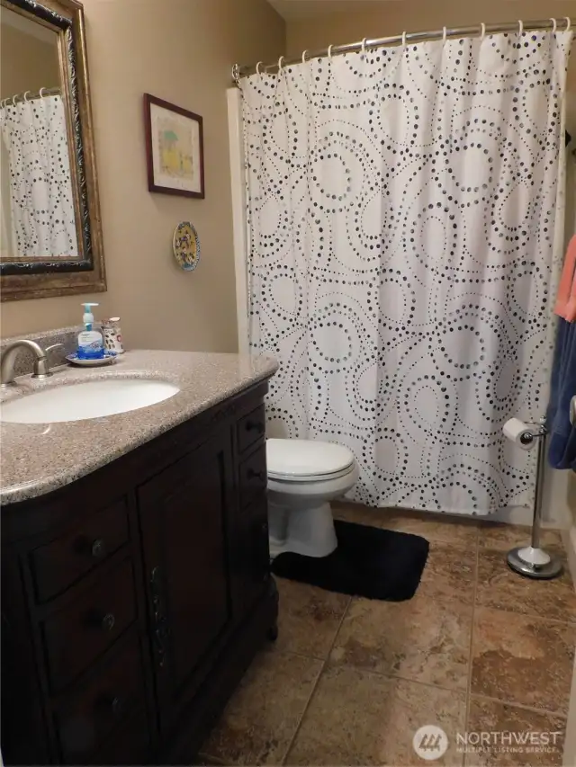 2nd Full Bathroom