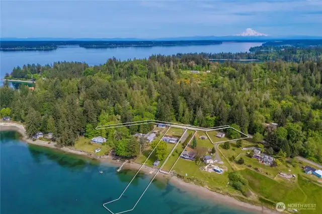 Four parcels totaling 2.53 acres.  148 ft of low-bank waterfront.  Property lines are approximated, buyer to verify to own satisfaction.