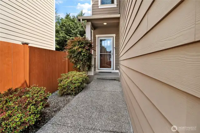 A quality Anderson glass/screen door allows those nice breezes to be controlled.
