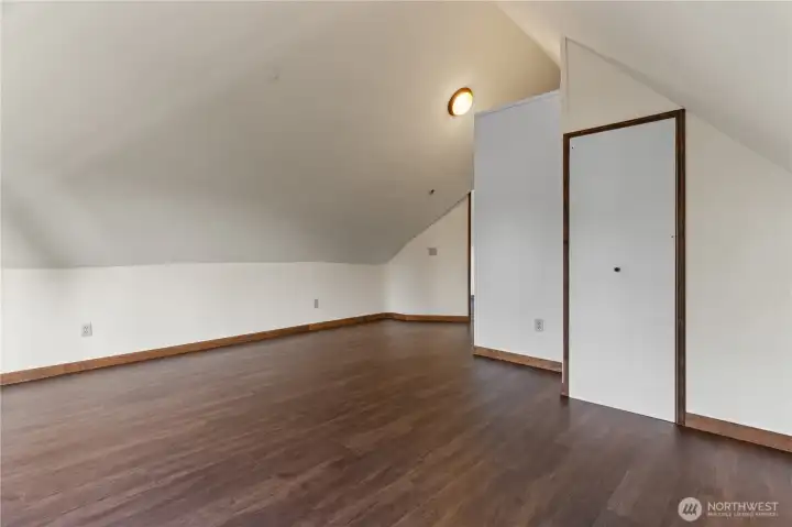 Bonus Room/Space - 3rd Floor