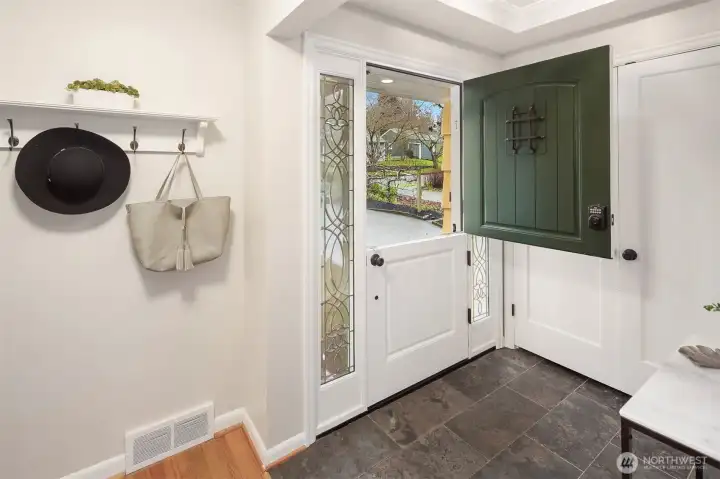 Another view of the entry and Dutch door. Let the fresh air in without letting the pets out!