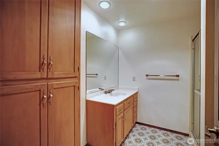 Bathroom adjacent to third bedroom.