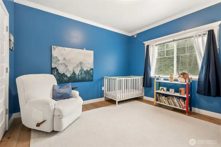 additional bedroom/office on main floor