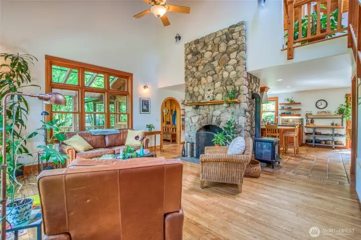 Great room design  allows for proximity to dining and kitchen.
