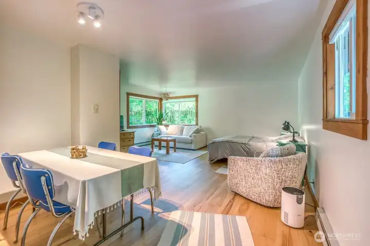 Living space for Studio cabin