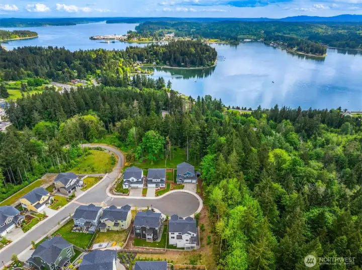 Such pretty views coming into the neighborhood. Central location, close to Poulsbo amenities and  equidistant to Bainbridge or Kingston ferries.
