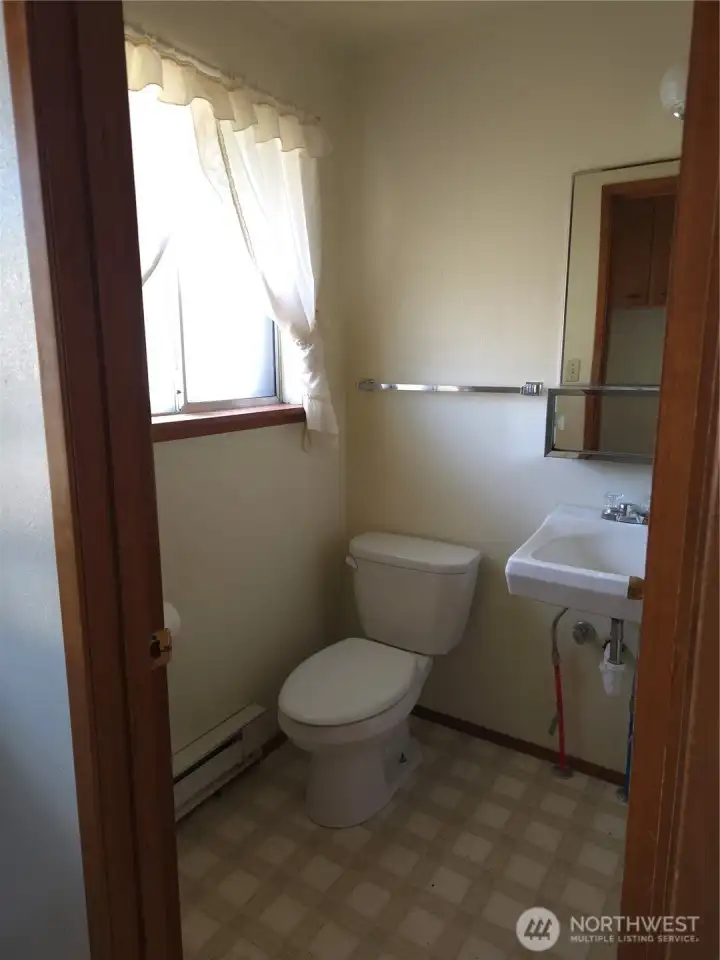 Powder room