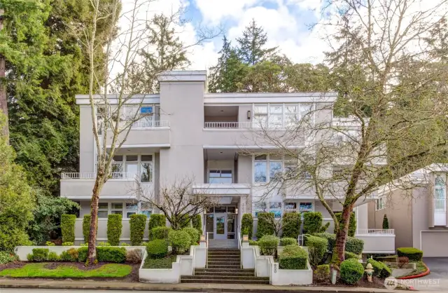 Welcome home to this gorgeous building with clean lines, surrounded by greenery. Only 6 units in the building, 2 units per floor.