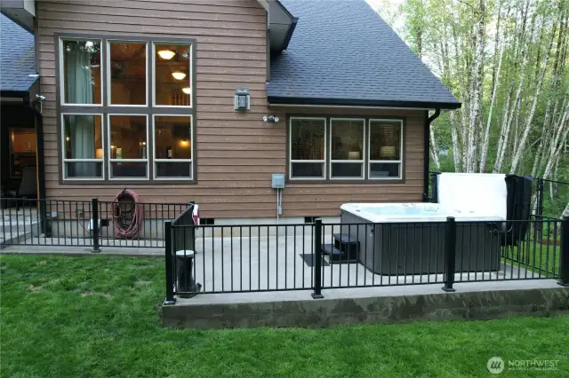 Hot tub patio