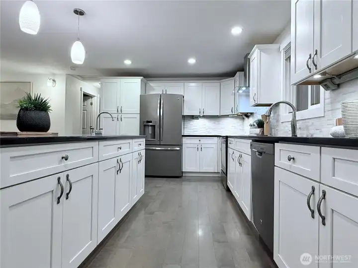 Kitchen storage for days