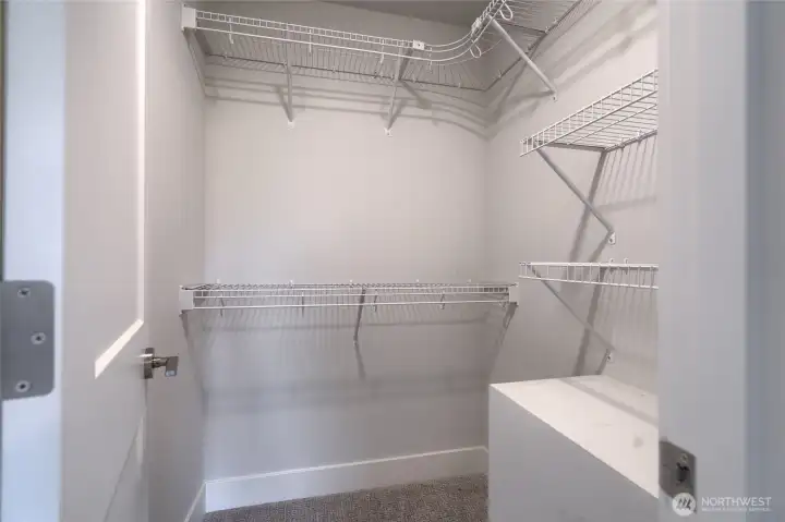 Another walk in closet