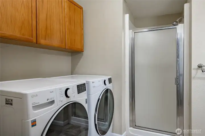 Laundry with newer washer & dryer