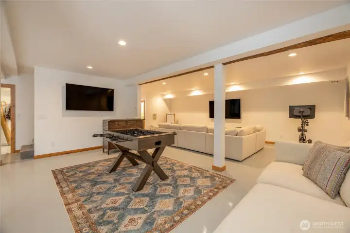 Noise canceling insulation basement ceilings, new insulation throughout including interior walls.