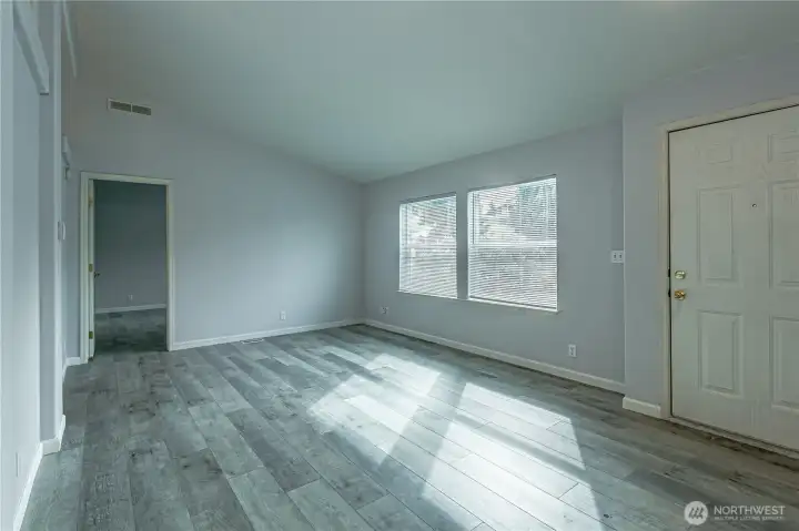 Entry and formal living space looking the opposite direction