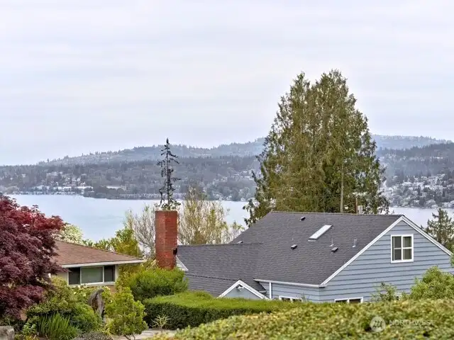 Lake Washington views!