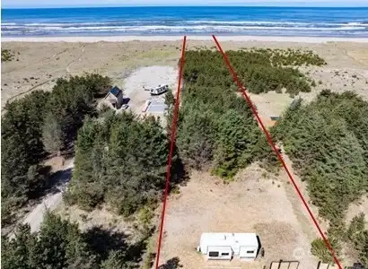 Same photo showing border of property.