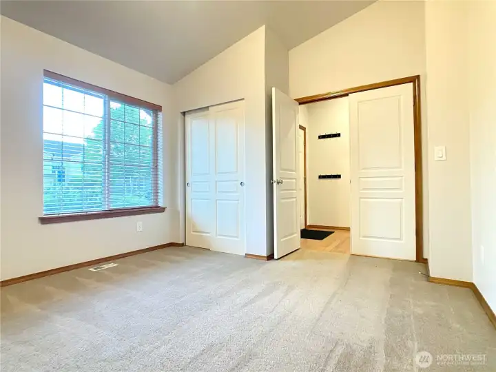 Second bedroom off entry