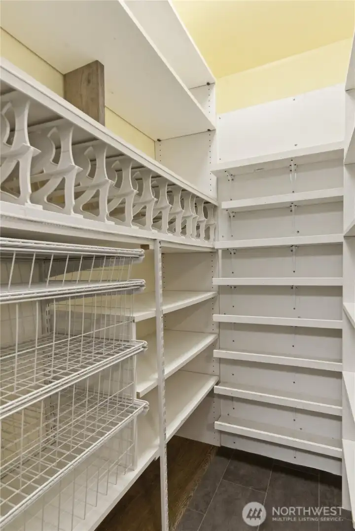 walk in pantry