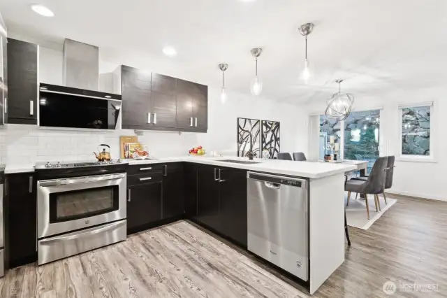 Kitchen/Dining