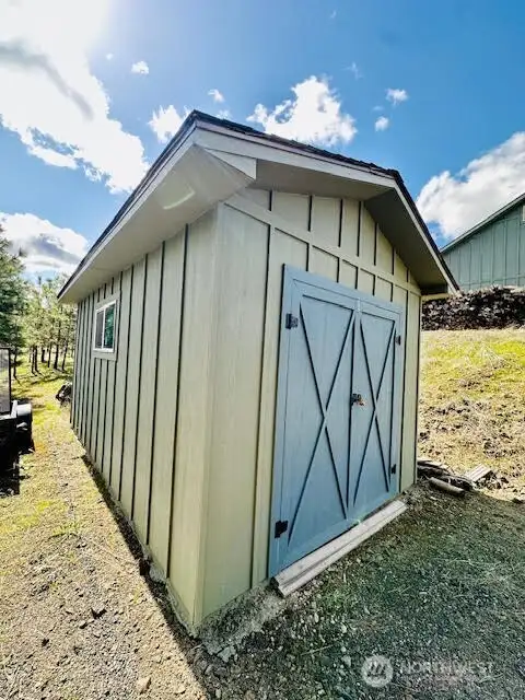 Shed