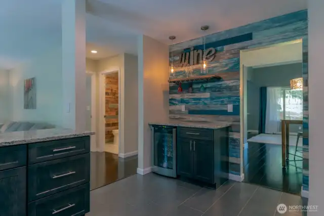 Extra space with a another cooler/fridge