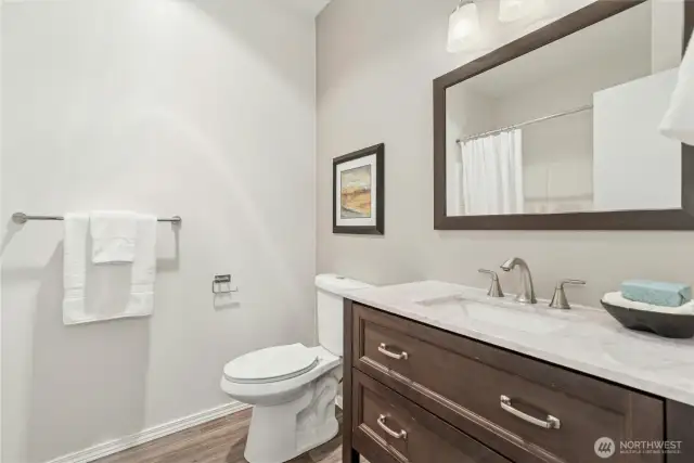 2nd bath with full tub and shower.