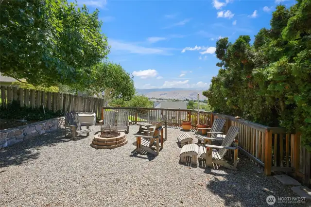 Wonderful fire-pit area- with views!