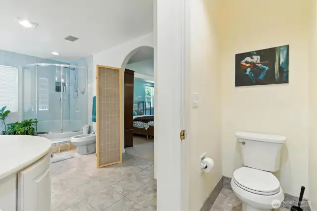 Primary bath