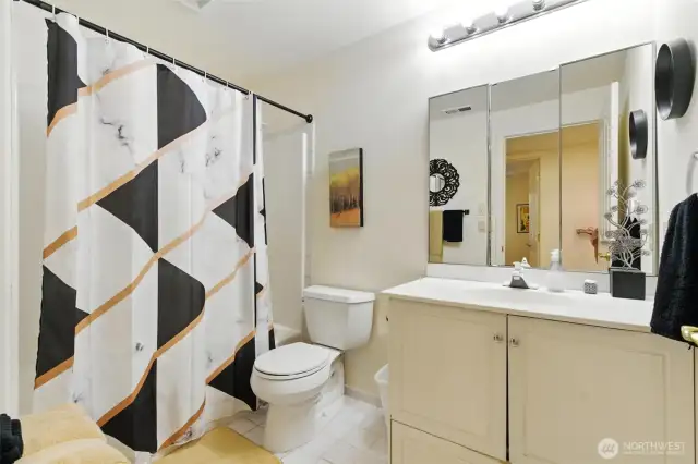 Downstairs full bath