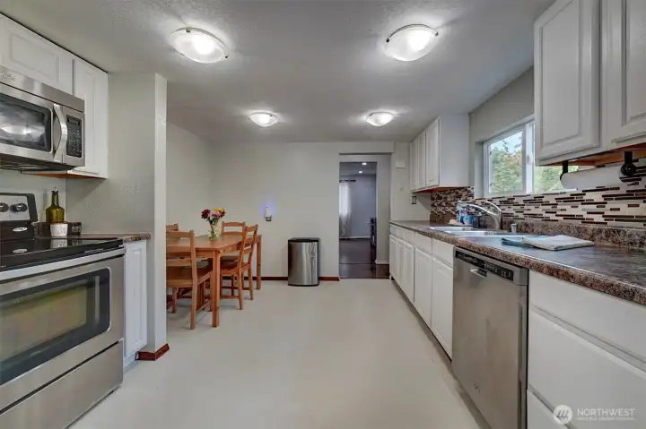 All stainless steel appliances.