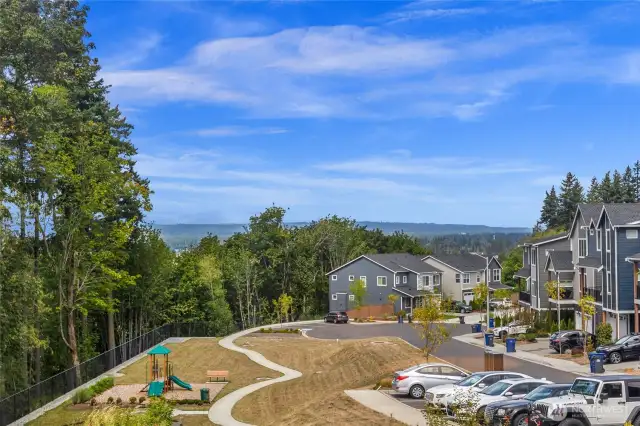 Nearby park and guest parking - Easily seen from home office/loft if needed