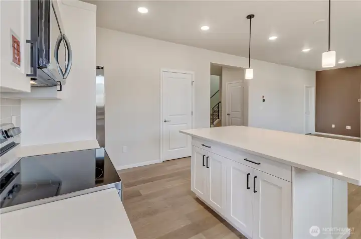 Photos are sample photos of a previously built Elbe plan in the community.