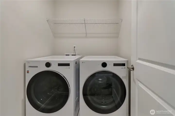 Photos are sample photos of a previously built Elbe plan in the community.