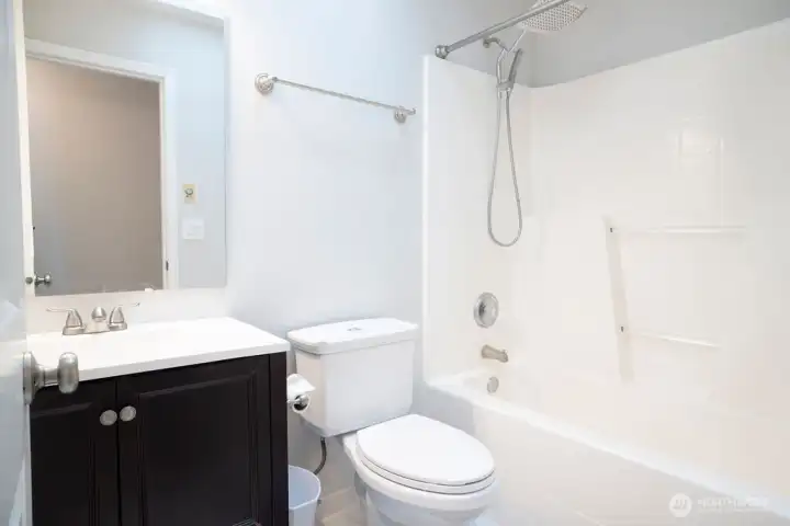 Main Guest Full Bathroom Upper Level