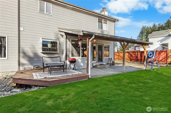 Great space for entertaining! Fully fenced backyard and covered patio