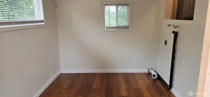 Oversized laundry room/mud room