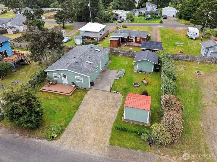 Overview of the property showing it conveniance and orivacy