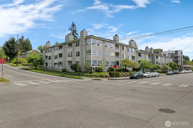 Westwood Plaza Condominiums