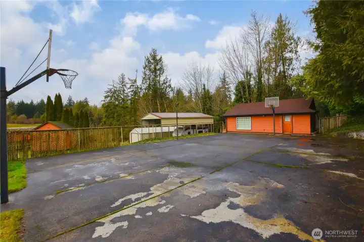 Cottage 2 and sports court