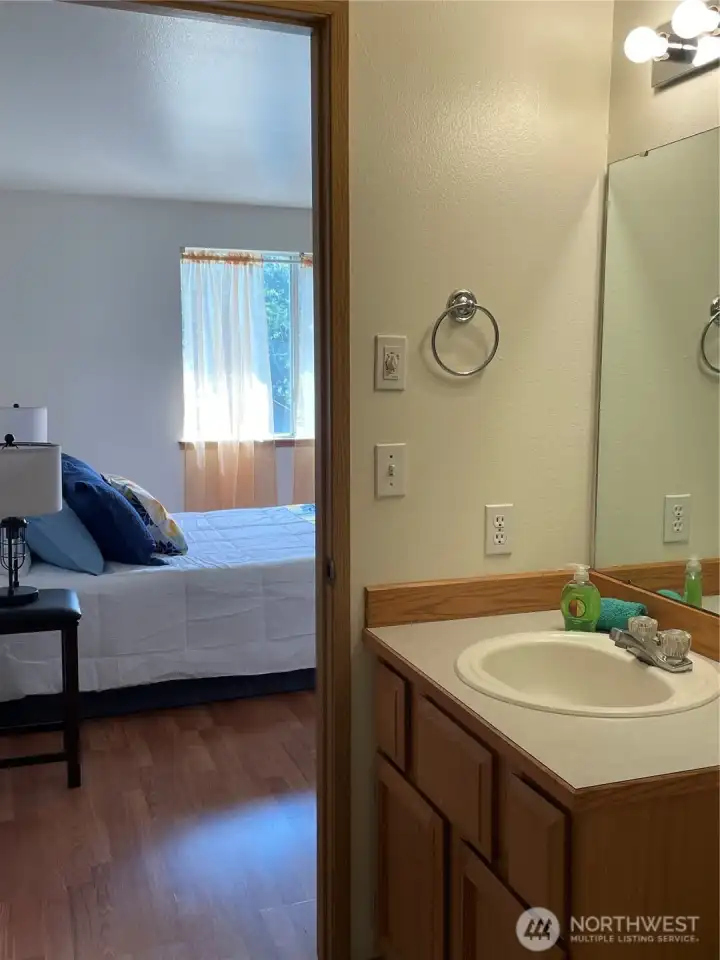 en suite bathroom off primary