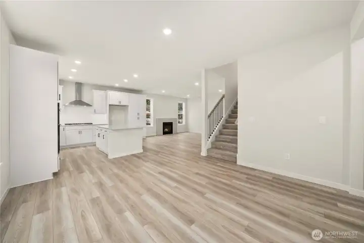 Photos of a previously completed home. Actual colors and finishes may vary. See site agent for details.