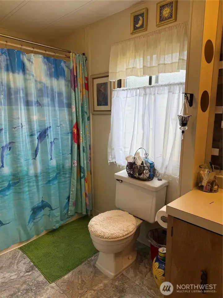 Primary bath