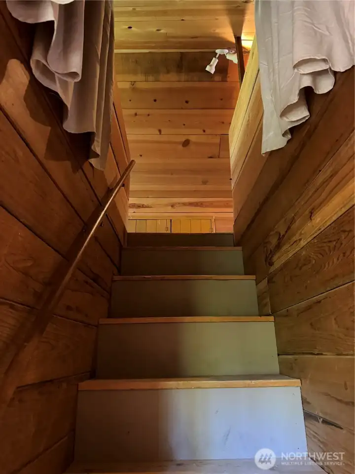 Stairway to loft/bedroom